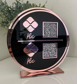 Placa Display 1QR CODE em Acrílico Acrílico 2mm 14X15cm   Logotipo Personalizado 